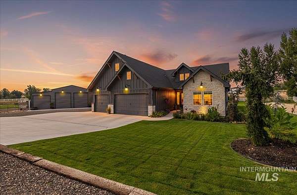 2.13 Acres of Residential Land with Home for Sale in Middleton, Idaho