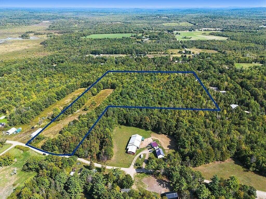 14 Acres of Land for Sale in Plymouth, Maine