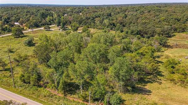 5 Acres of Residential Land for Sale in Newalla, Oklahoma