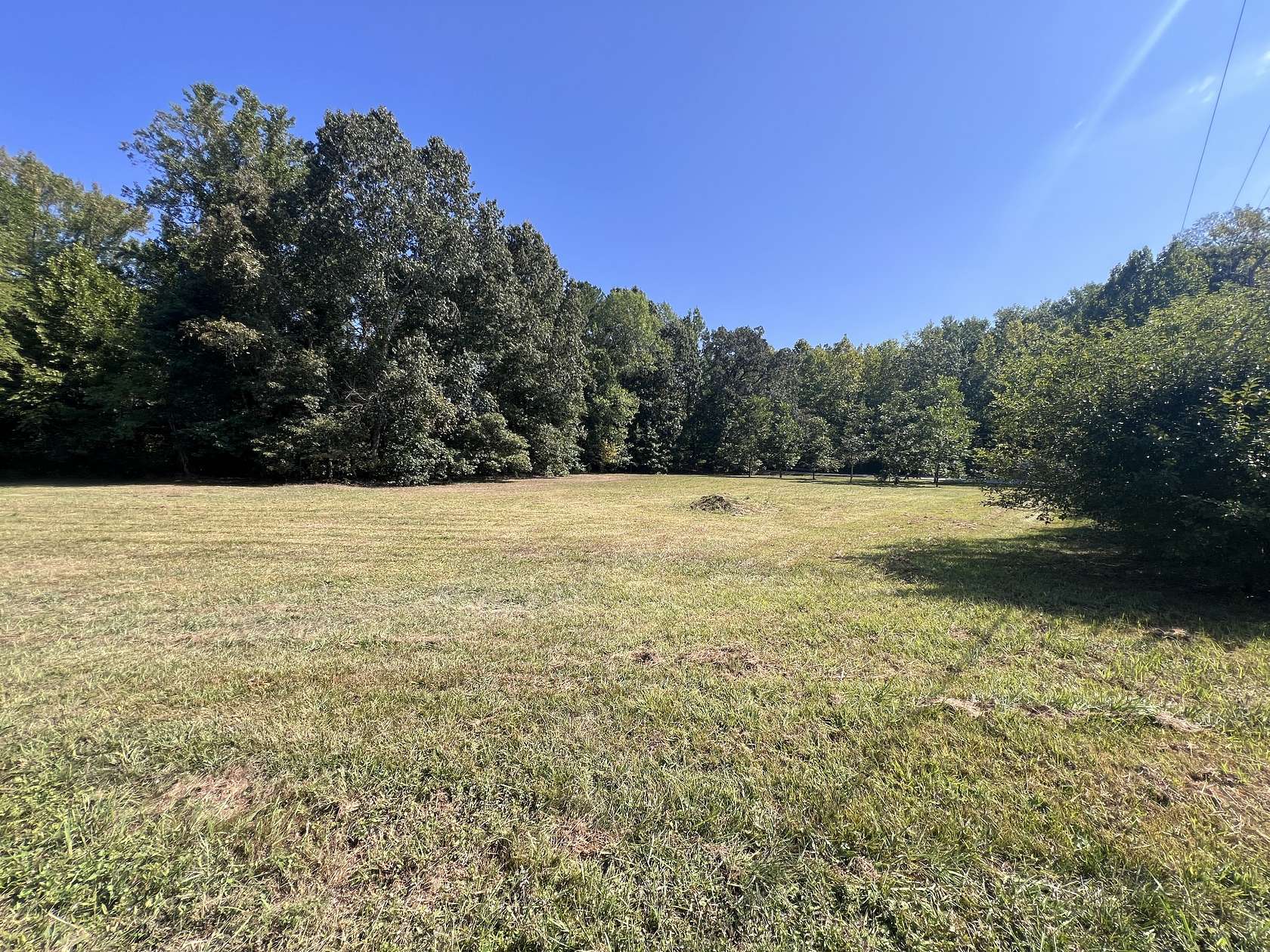 0.86 Acres of Residential Land for Sale in Camden, Tennessee