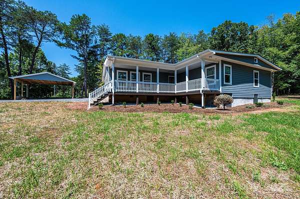 2 Acres of Residential Land with Home for Sale in Lenoir, North Carolina