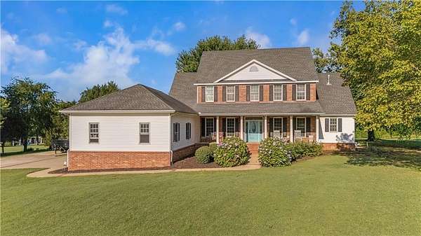 2 Acres of Residential Land with Home for Sale in Fayetteville, Arkansas