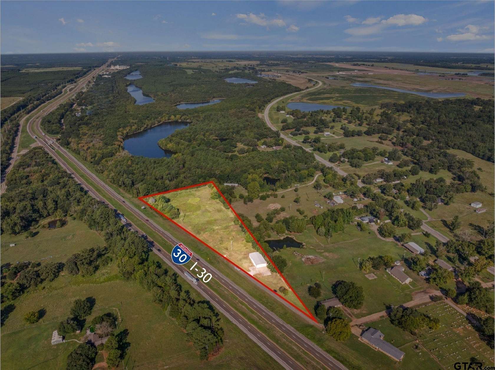 4.67 Acres of Improved Commercial Land for Sale in Mount Pleasant, Texas