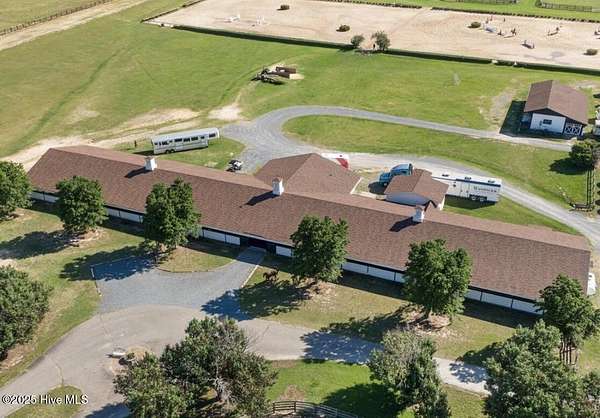 58.3 Acres of Land with Home for Sale in Aberdeen, North Carolina