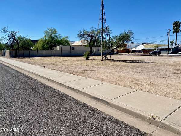0.44 Acres of Commercial Land for Sale in Florence, Arizona