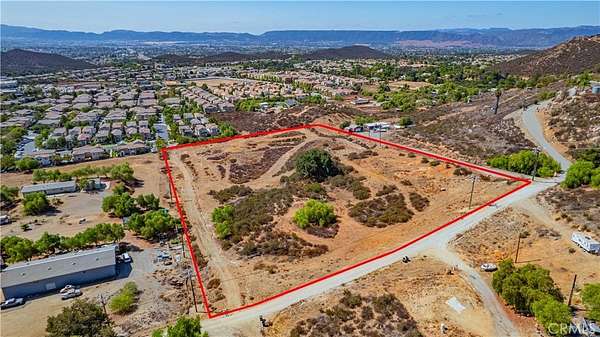 4.78 Acres of Land for Sale in Murrieta, California