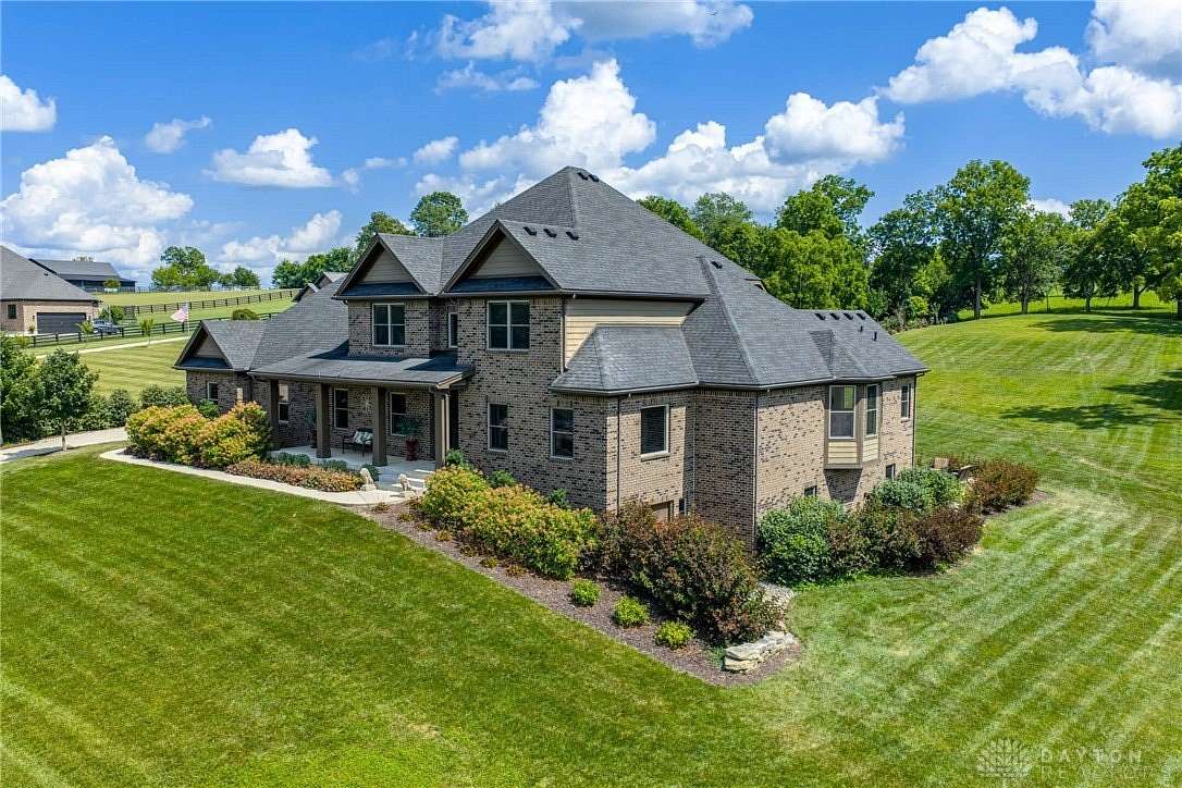 2.25 Acres of Residential Land with Home for Sale in Waynesville, Ohio