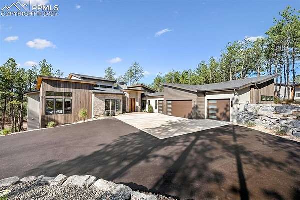 2.53 Acres of Residential Land with Home for Sale in Monument, Colorado