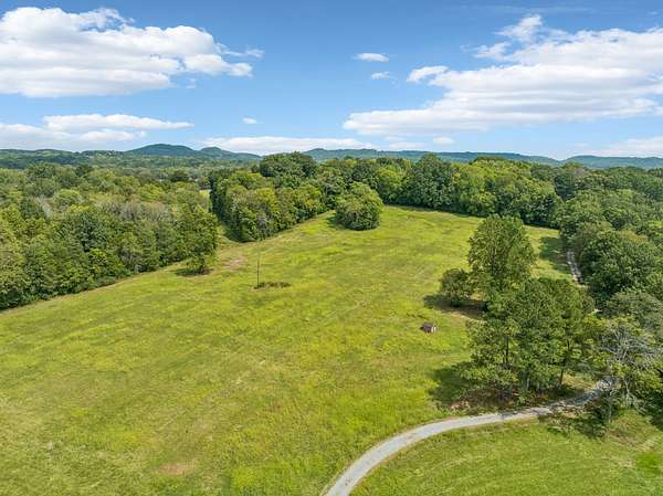 20 Acres of Land for Sale in Franklin, Tennessee