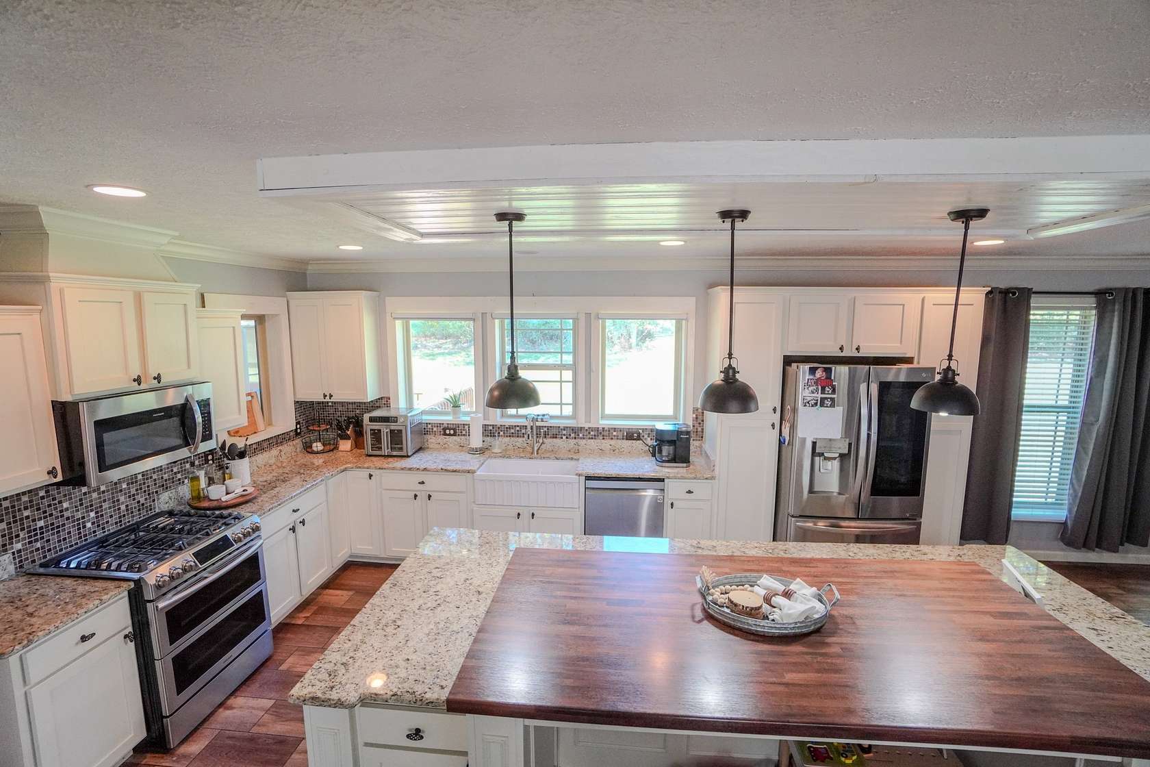 13 Acres of Land with Home for Sale in Westmoreland, Tennessee