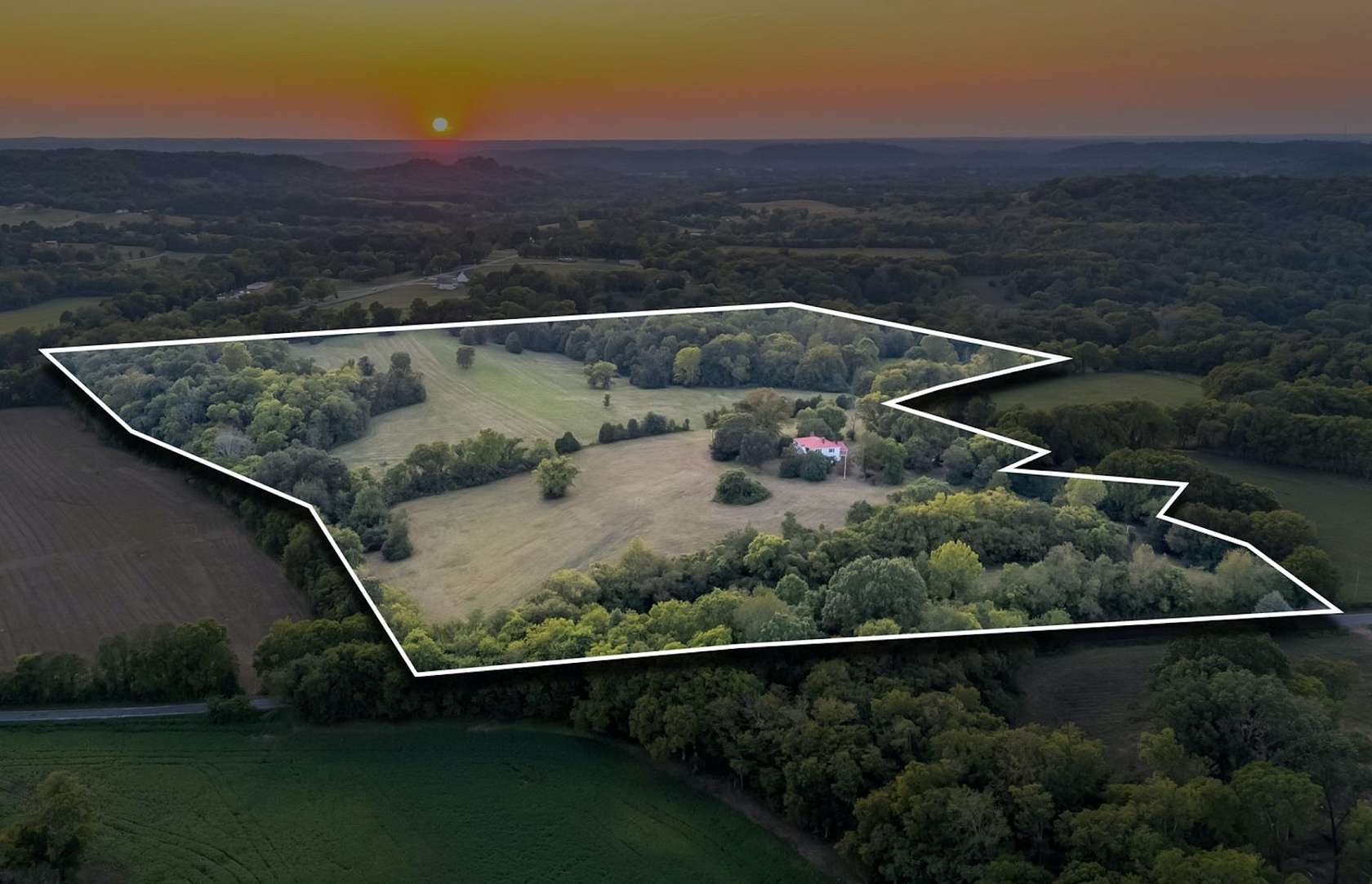 46.1 Acres of Agricultural Land for Sale in Williamsport, Tennessee