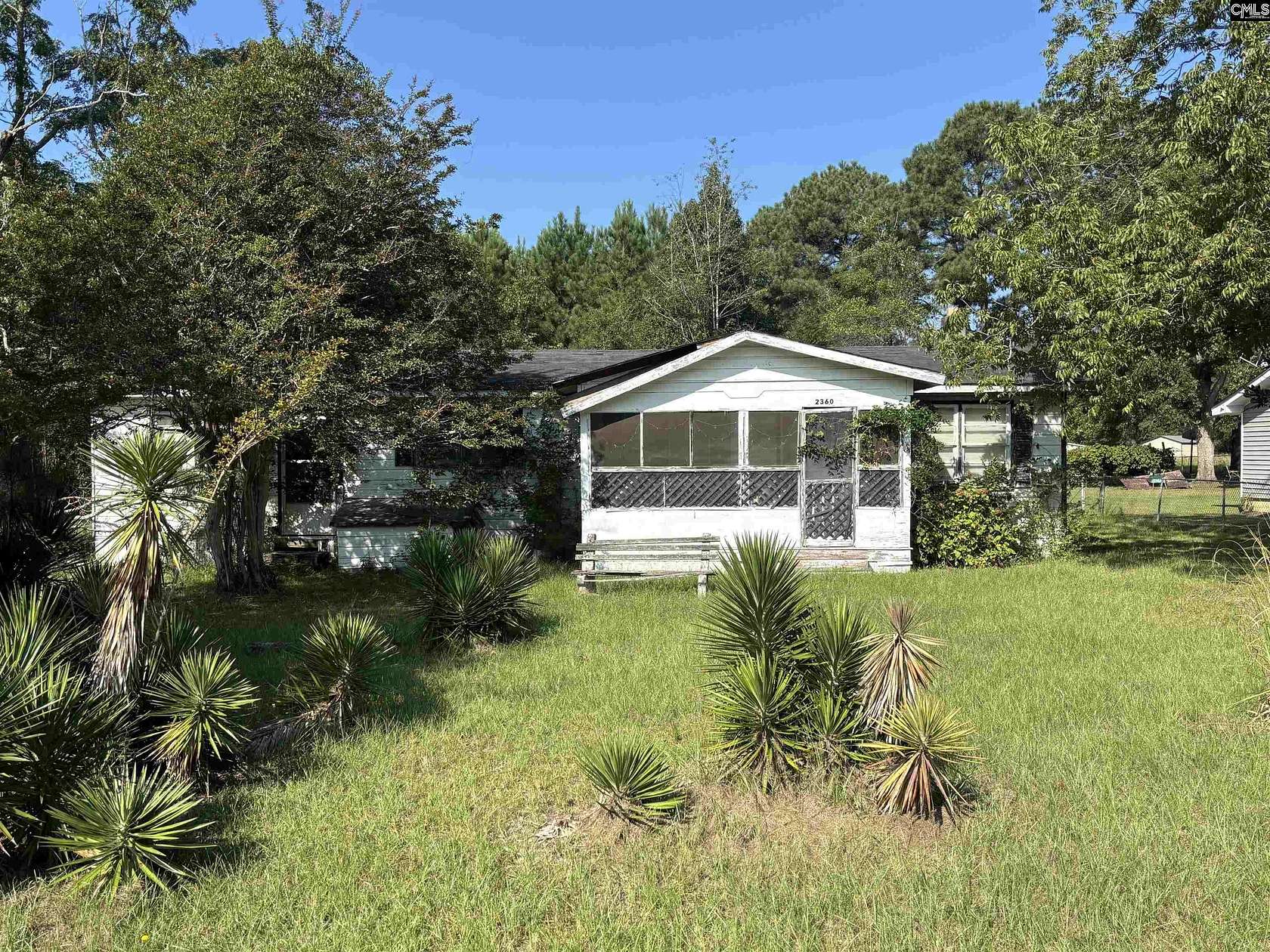 2 Acres of Residential Land with Home for Sale in Sumter, South Carolina