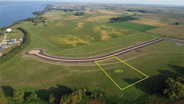 1.5 Acres of Residential Land for Sale in Big Stone City, South Dakota