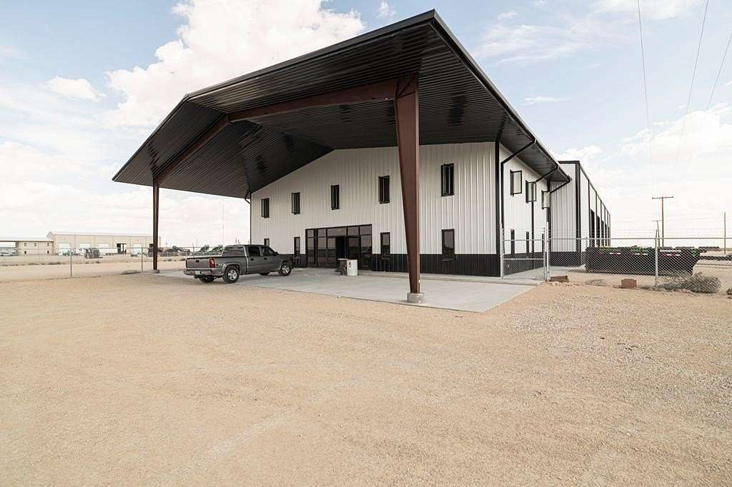 18.3 Acres of Improved Commercial Land for Sale in Odessa, Texas