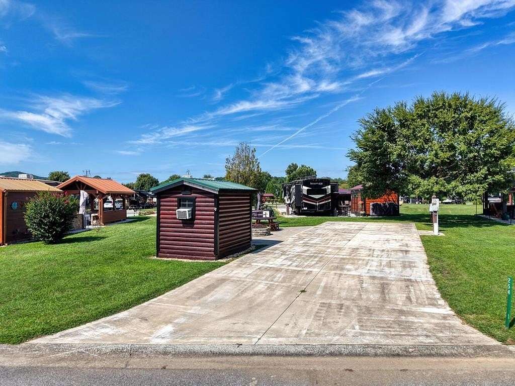 0.1 Acres of Land for Sale in Blairsville, Georgia