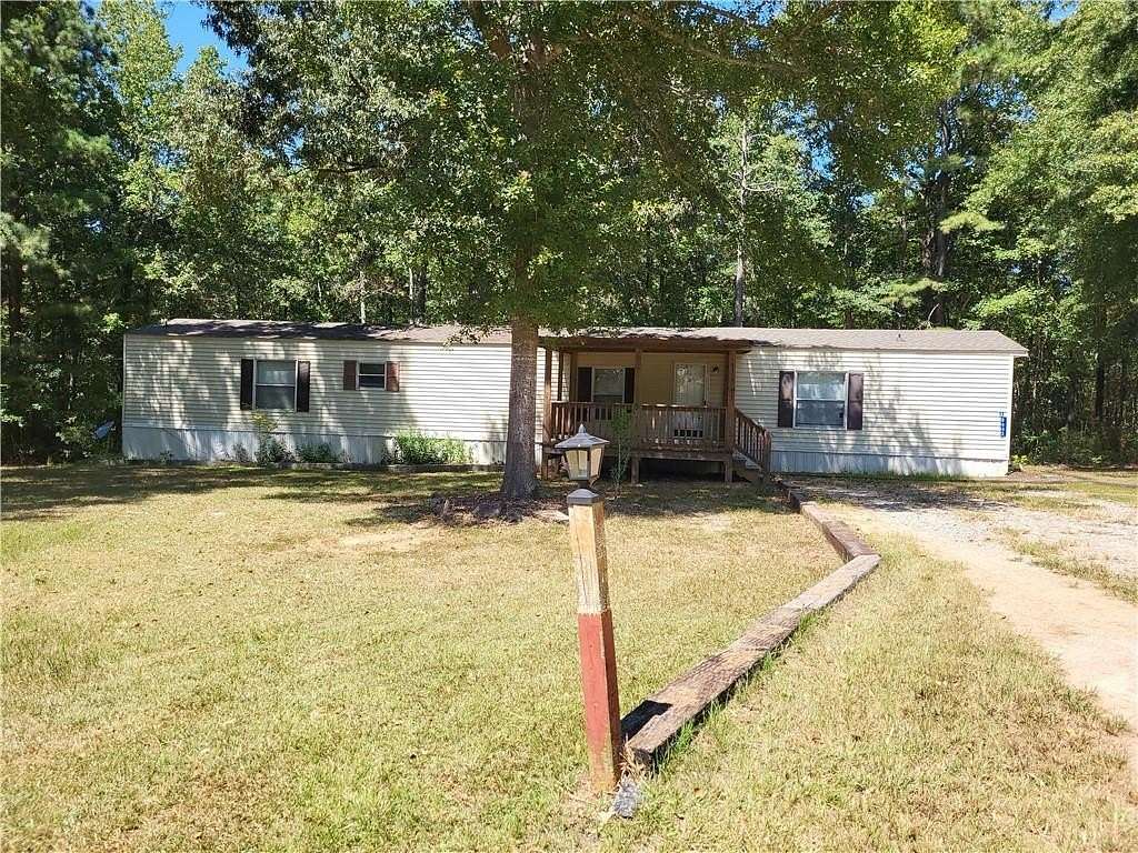2.2 Acres of Residential Land with Home for Sale in Salem, Alabama