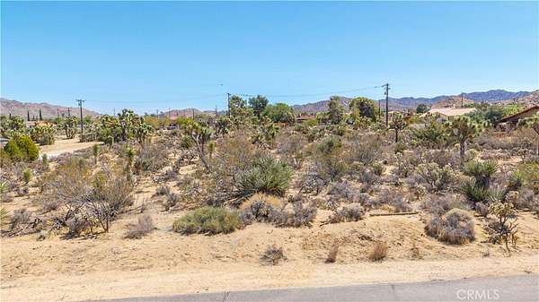1 Acre of Land for Sale in Yucca Valley, California