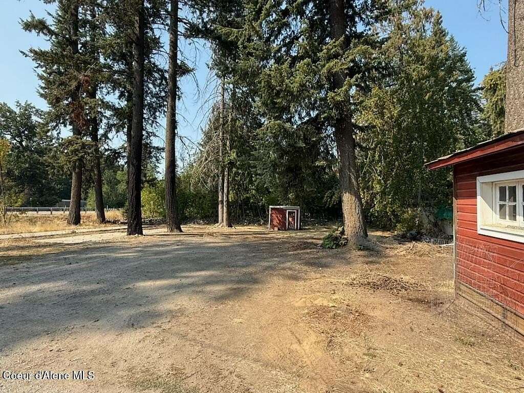 0.5 Acres of Land for Sale in Hope, Idaho