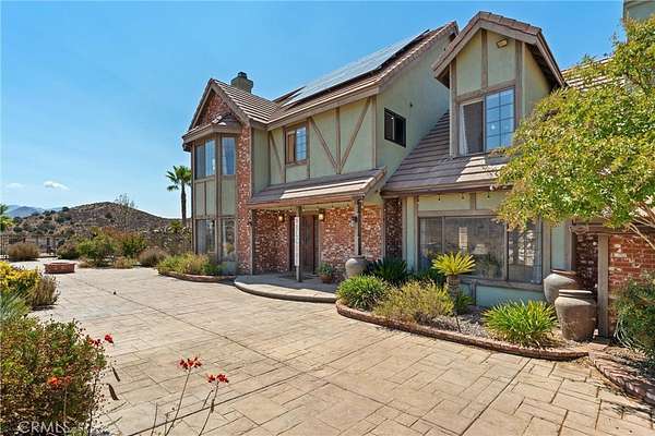 5 Acres of Land with Home for Sale in Acton, California