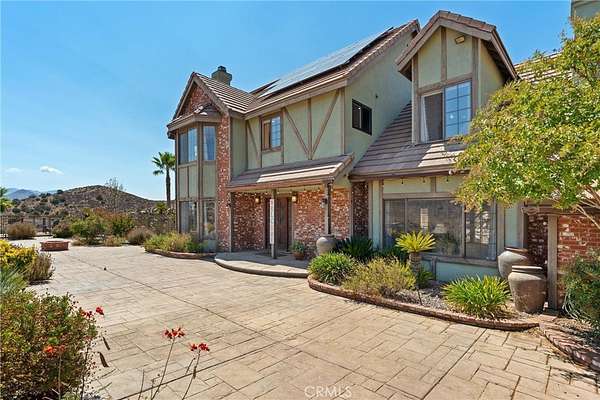 5 Acres of Land with Home for Sale in Acton, California