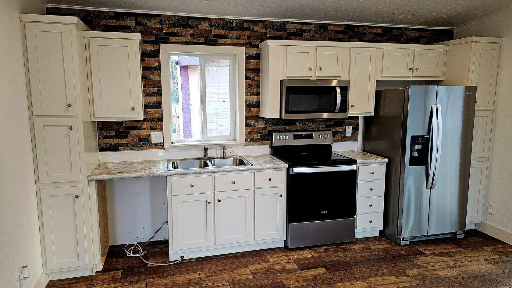 Residential Land with Home for Sale in Kettle Falls, Washington