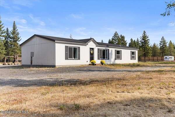 5 Acres of Land with Home for Sale in Spirit Lake, Idaho