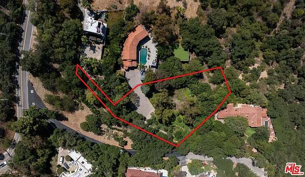 0.91 Acres of Residential Land for Sale in Beverly Hills, California