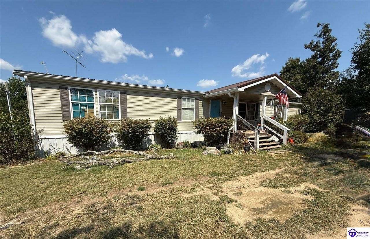 10 Acres of Land with Home for Sale in Columbia, Kentucky