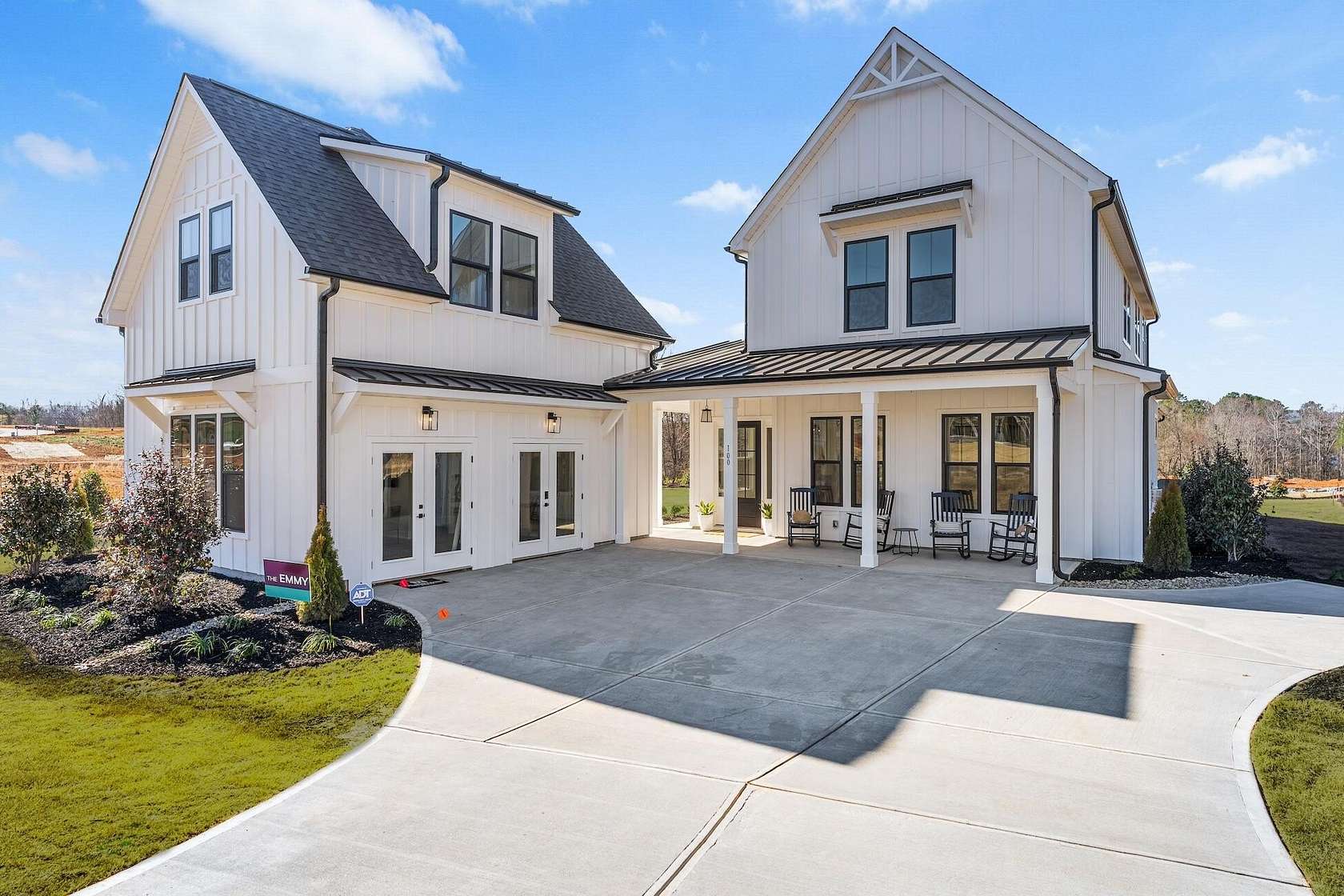 1.57 Acres of Residential Land with Home for Sale in Charleston, South Carolina