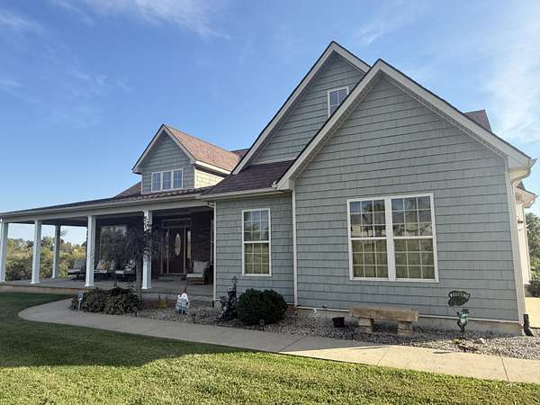 7 Acres of Residential Land with Home for Sale in Lancaster, Kentucky