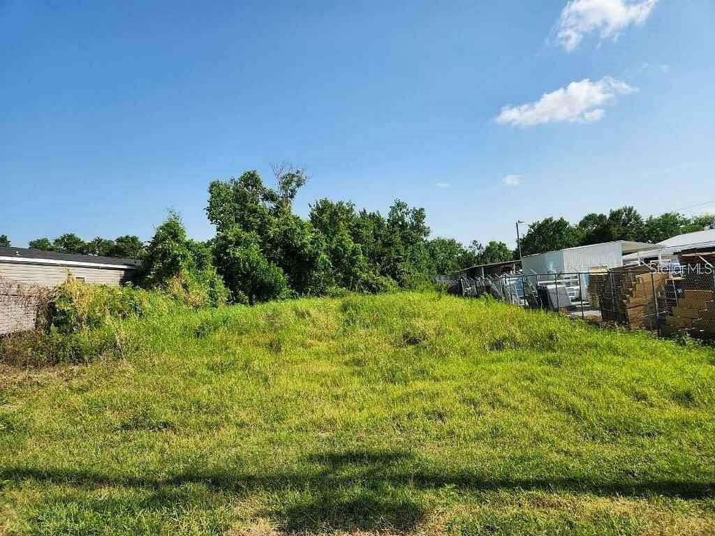 19.2 Acres of Land for Sale in Auburndale, Florida