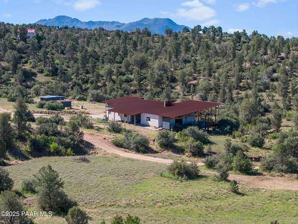 10 Acres of Residential Land with Home for Sale in Prescott, Arizona