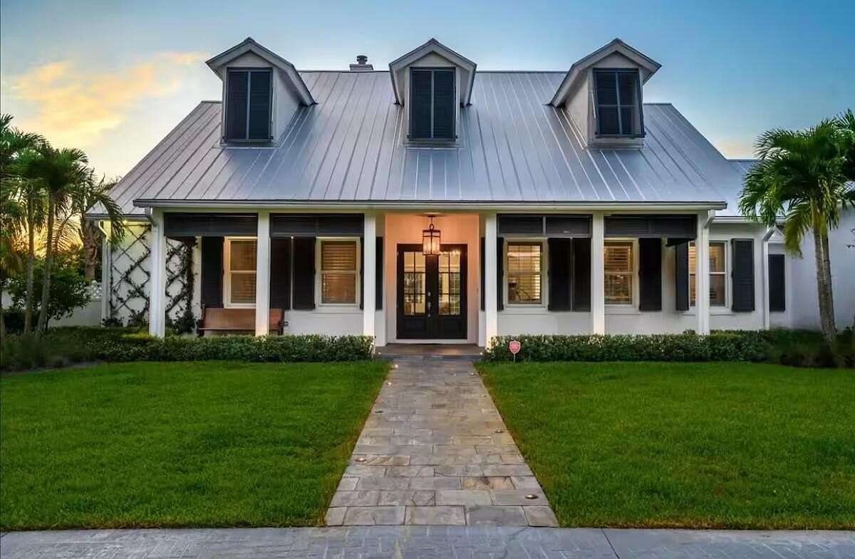 1.52 Acres of Residential Land with Home for Lease in Wellington, Florida