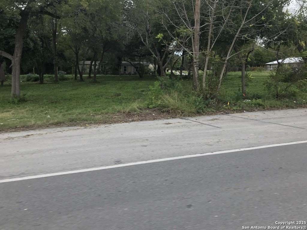 0.75 Acres of Commercial Land for Sale in San Antonio, Texas