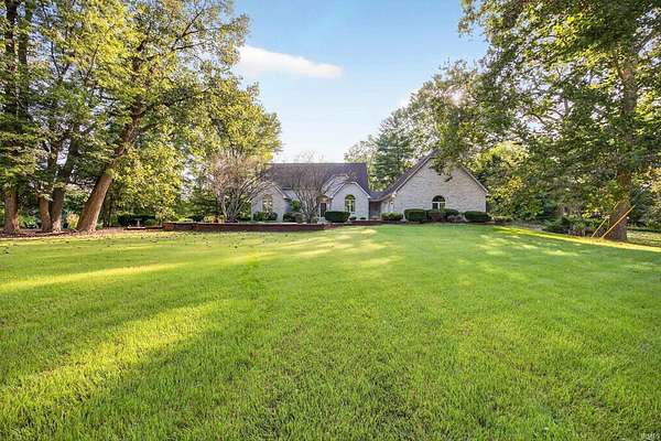 3.78 Acres of Residential Land with Home for Sale in Terre Haute, Indiana