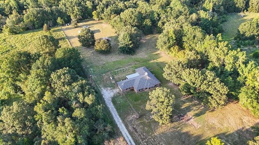 10.6 Acres of Land with Home for Sale in Oakwood, Texas