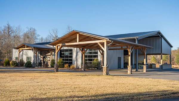 236 Acres of Land with Home for Sale in Buena Vista, Georgia