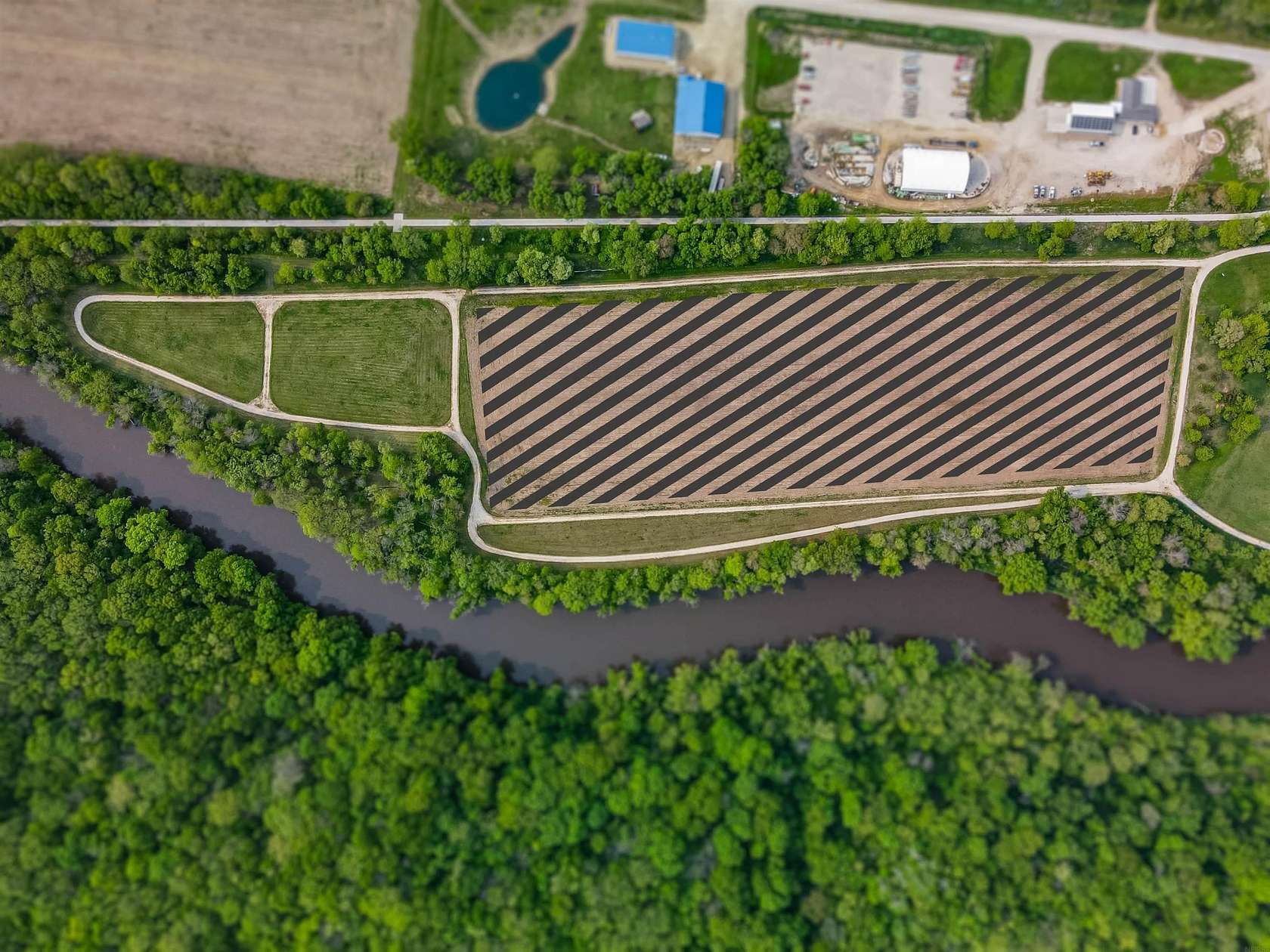 17.5 Acres of Recreational & Residential Land for Sale in Steamboat Rock, Iowa