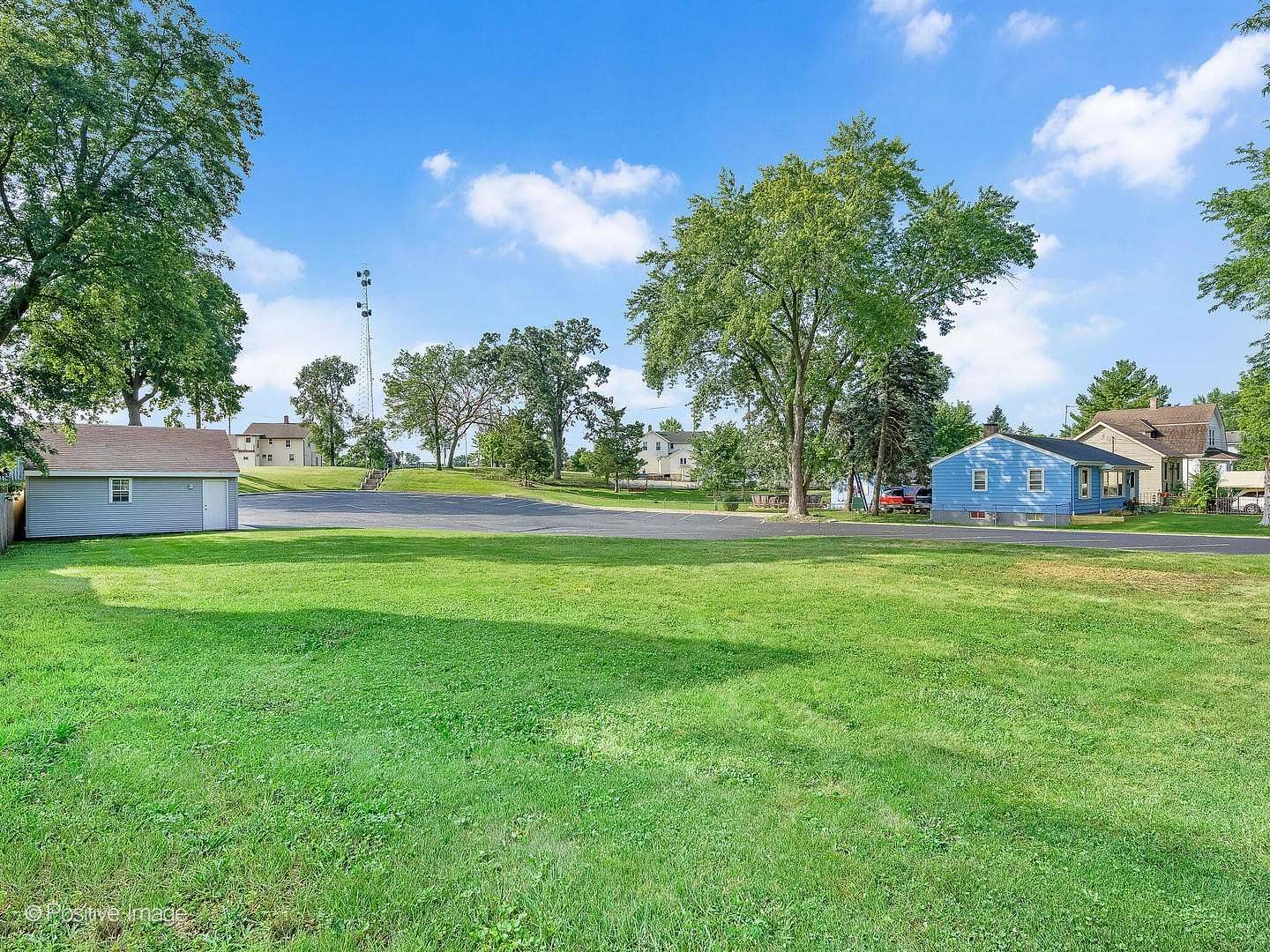 0.86 Acres of Residential Land for Sale in West Chicago, Illinois