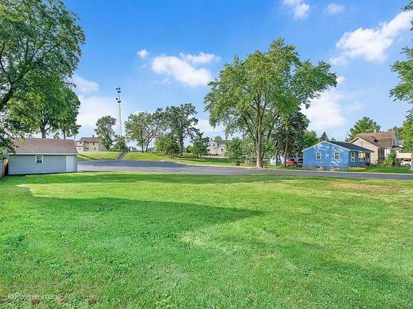 0.86 Acres of Residential Land for Sale in West Chicago, Illinois