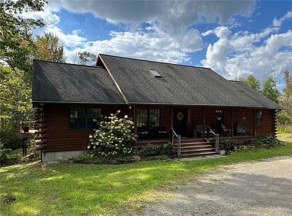 11.4 Acres of Recreational Land with Home for Sale in Catlin Town, New York