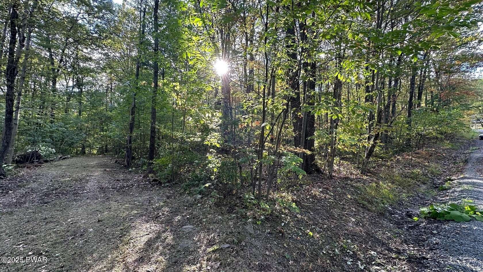 1.34 Acres of Residential Land for Sale in Waymart, Pennsylvania