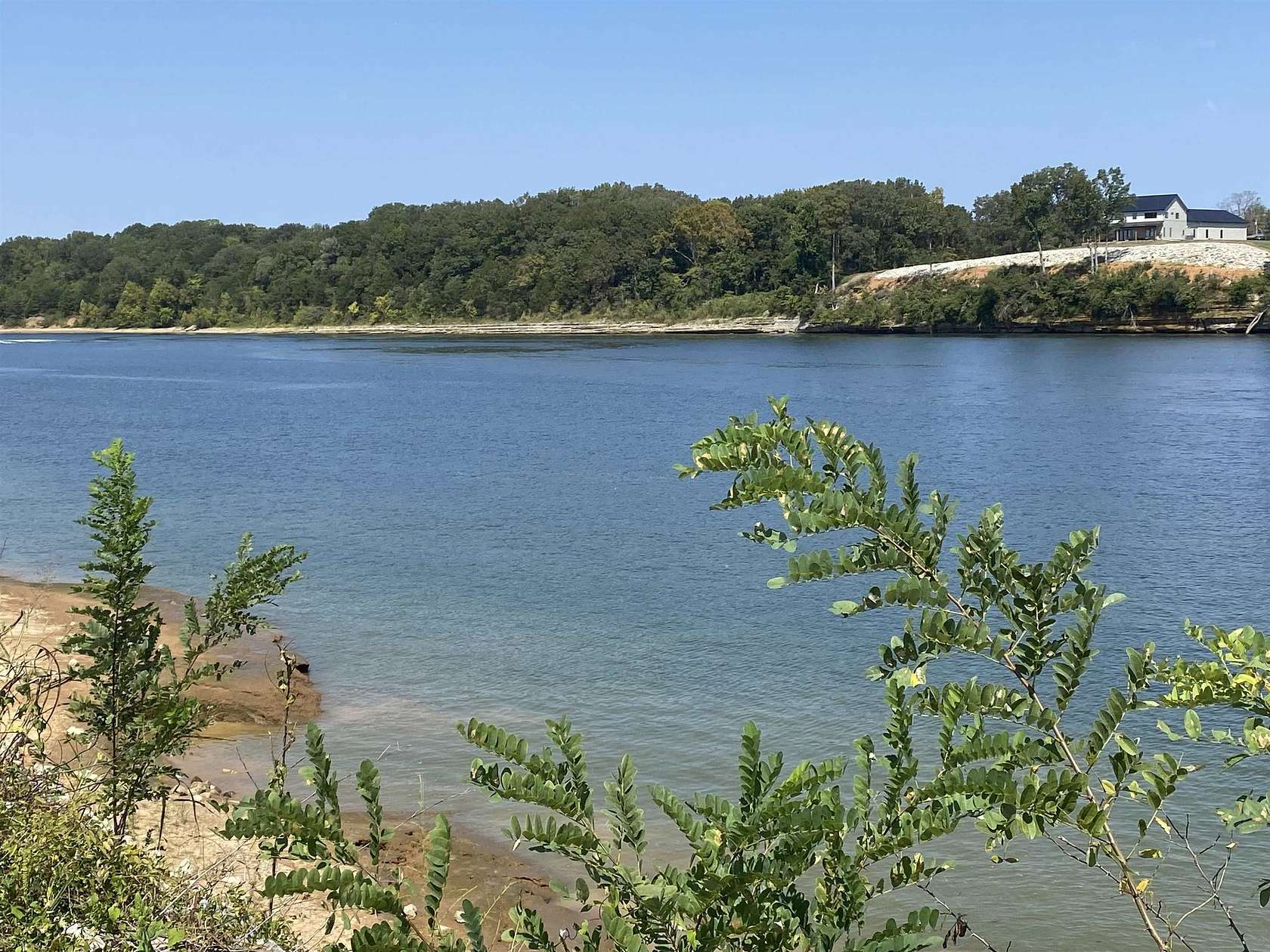 1 Acre of Residential Land for Sale in Savannah, Tennessee