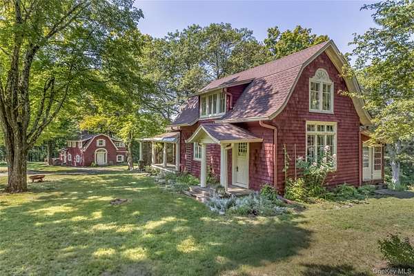 4.5 Acres of Residential Land with Home for Sale in Cragsmoor, New York