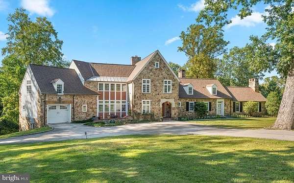 3.15 Acres of Residential Land with Home for Sale in Newtown Square, Pennsylvania