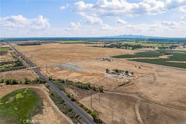 21.7 Acres of Agricultural Land with Home for Sale in Oroville, California