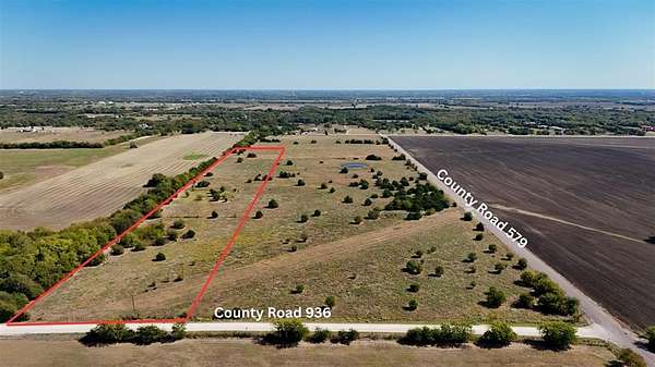 10 Acres of Land for Sale in Blue Ridge, Texas