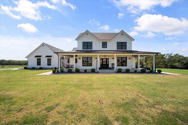 38.4 Acres of Agricultural Land with Home for Sale in Waxahachie, Texas