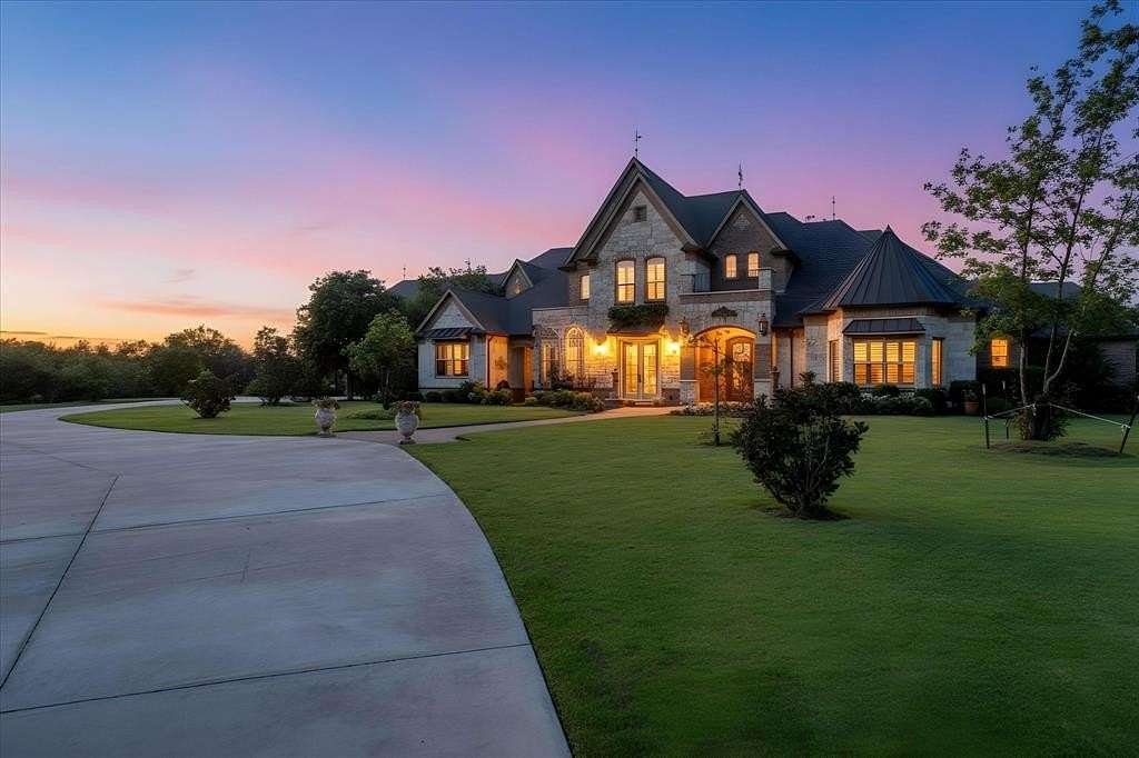 19.4 Acres of Land with Home for Sale in Sanger, Texas