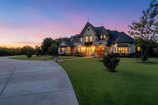 19.4 Acres of Land with Home for Sale in Sanger, Texas